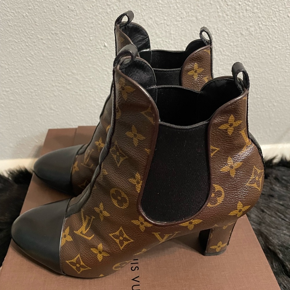 Black & Brown Leather Louis Vuitton Ankle Boots